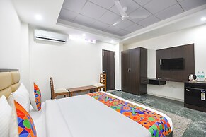 Fabhotel Sai Village