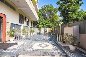Fabhotel Sai Village