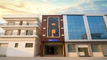 Fabhotel Clayton