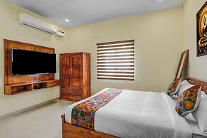 Fabhotel Sejour Royal