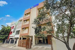 Fabhotel Sejour Royal