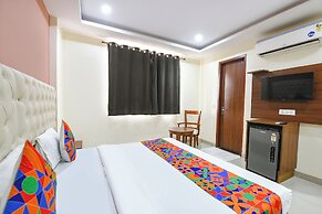 Fabhotel Laxmi Mahal