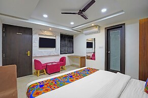 Fabhotel Million Star