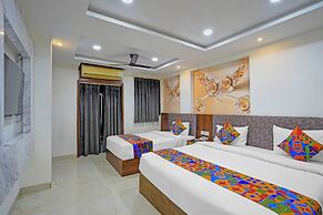 Fabhotel Million Star