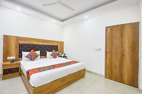 Fabhotel Sun Plaza