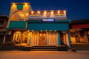 Fabhotel Royal Residency Kurla