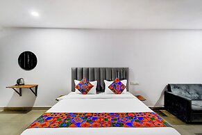 Fabhotel Lorwen