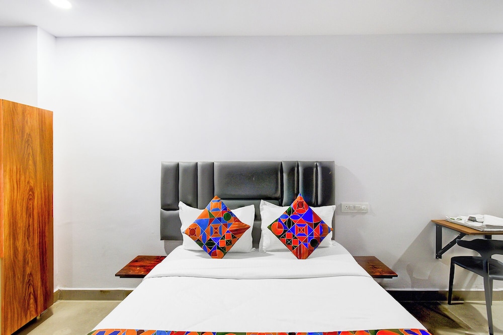 Fabhotel Lorwen