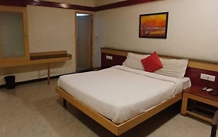 Fabhotel Sri Sai Guru Comforts