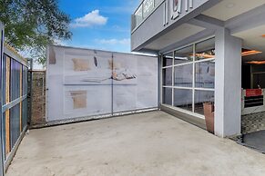 Fabhotel Spark Inn