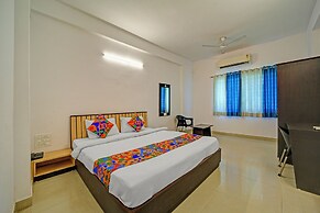 Fabhotel Konark Green