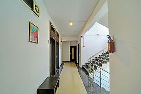 Fabhotel Konark Green
