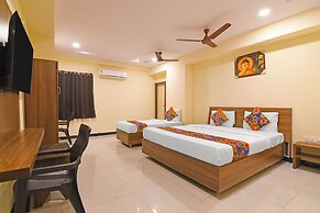 Fabhotel Shree Mohan Palace