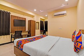 Fabhotel Shree Mohan Palace