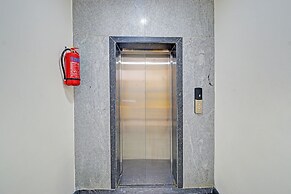 Fabhotel Broholic Stay Inn
