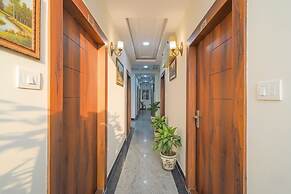 Fabhotel Broholic Stay Inn