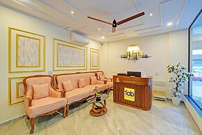 Fabhotel Broholic Stay Inn
