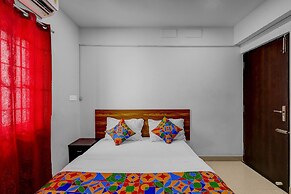 Fabhotel Pavis Inn