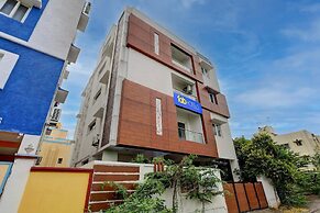 Fabhotel Pavis Inn
