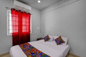 Fabhotel Pavis Inn