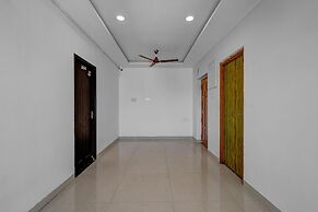 Fabhotel Pavis Inn