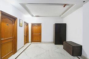 Fabhotel The Paradise