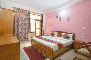 Fabhotel The Paradise