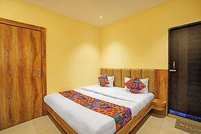 Fabhotel Shri Shubh Palace