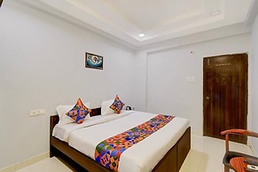 Fabhotel Jaswitha Grand