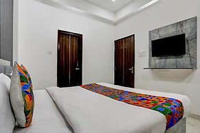Fabhotel Kashi