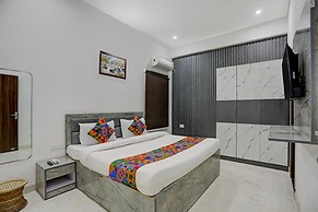 Fabhotel Kashi