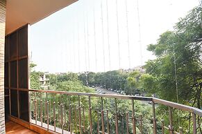 Fabhotel Shiv Palace
