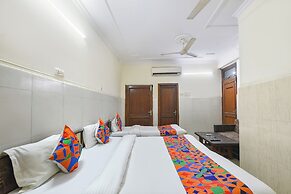 Fabhotel Shiv Palace