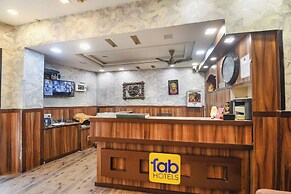 Fabhotel Shiv Palace
