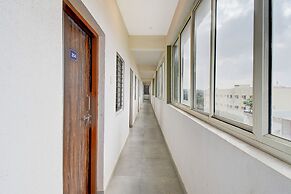 FabHotel Royal Inn Dehu