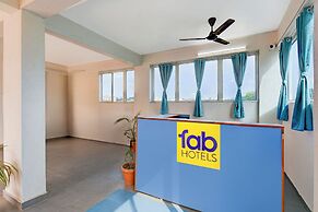 FabHotel Royal Inn Dehu