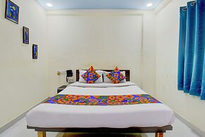 FabHotel Royal Inn Dehu
