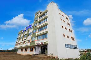 FabHotel Royal Inn Dehu