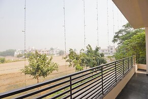 Fabhotel Kings 3 Farm
