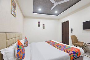 Fabhotel Canal View