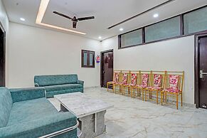 Fabhotel Winsome Inn