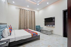 Fabhotel Winsome Inn