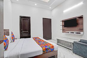 Fabhotel Winsome Inn