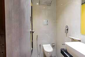 Fabhotel Aarti Residency
