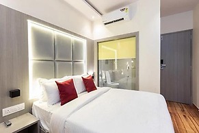 Fabhotel Aarti Residency