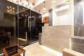 Fabhotel Aarti Residency