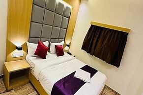 Fabhotel Aarti Residency