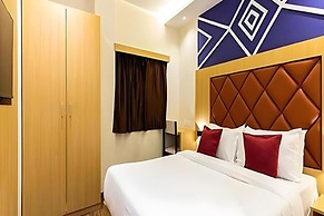 Fabhotel Aarti Residency
