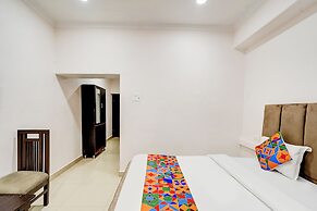 Fabhotel Vista Inn