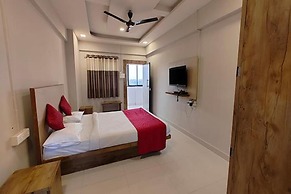 Fabhotel Ace Executive